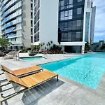 Circle On Cavill Level 33 Ocean Living - Coastal Letting